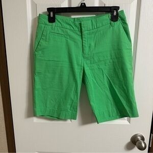 Patagonia light green berumda shorts sz 2